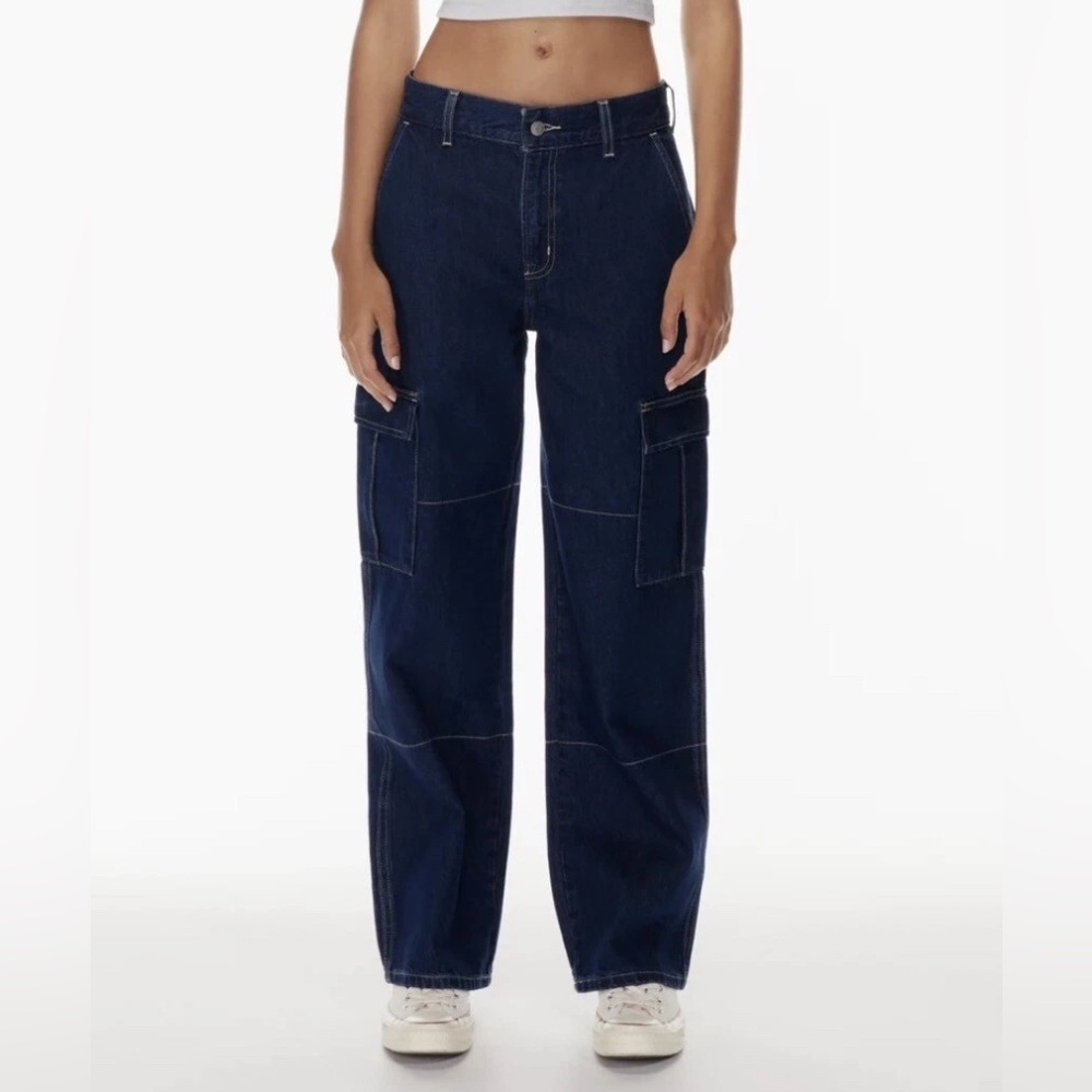 Aritzia Sunday Best Walker Loose Jean 90s Medium Blue Sz 0 Cargo Pockets